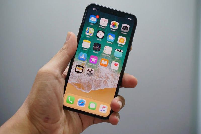Avantajele Dezvoltarii Aplicatiilor Mobile Android , IOS